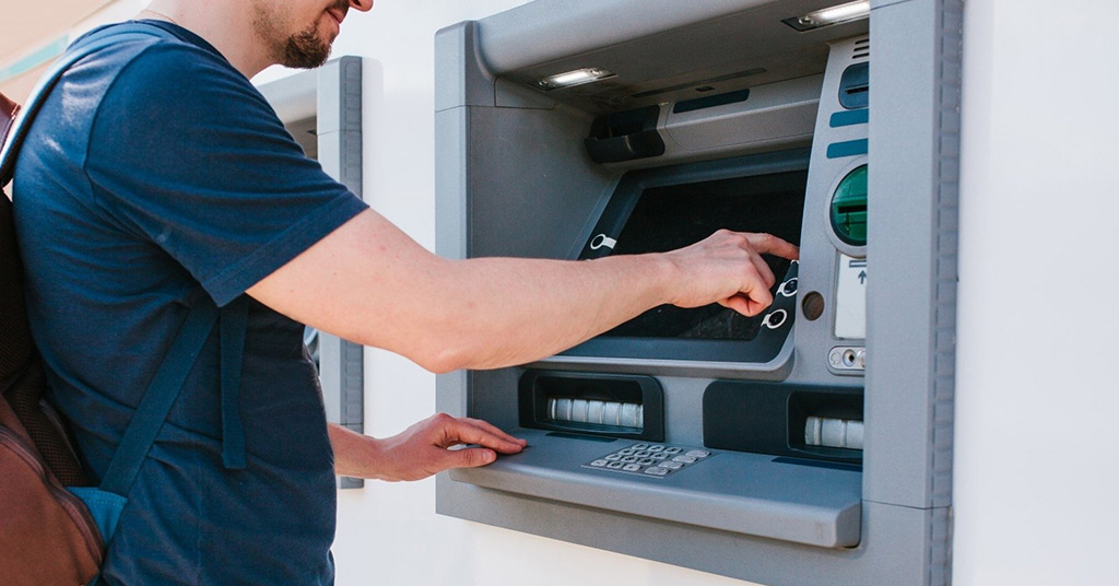 Glavne promjene u bankomate. Prestaju primati kartice. Kako sada povući gotovinu?
