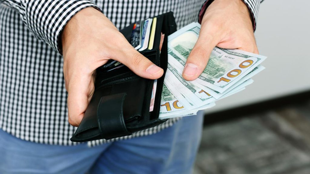 Ako sortirate novčanice u svom novčaniku prema nominalnoj vrijednosti, onda prema psihologiji vjerojatno imate 4 uobičajene značajke