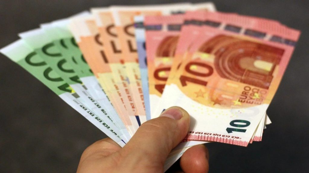 Živio je 20 godina u siromaštvu kako bi uštedio više od pola milijuna eura, a sada kaže, 