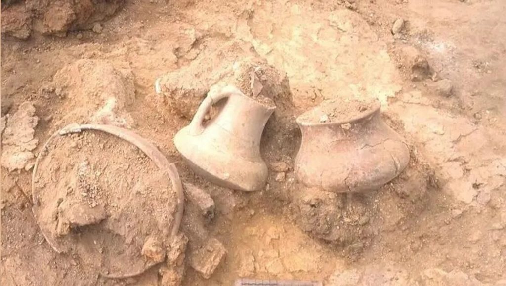 U Grčkoj je otkrivena rimska trgovina vinotekom kao da je vrijeme zaustavljeno, s kovanicama na podu i slomljenim amforama: mjesto je iznenada napušteno