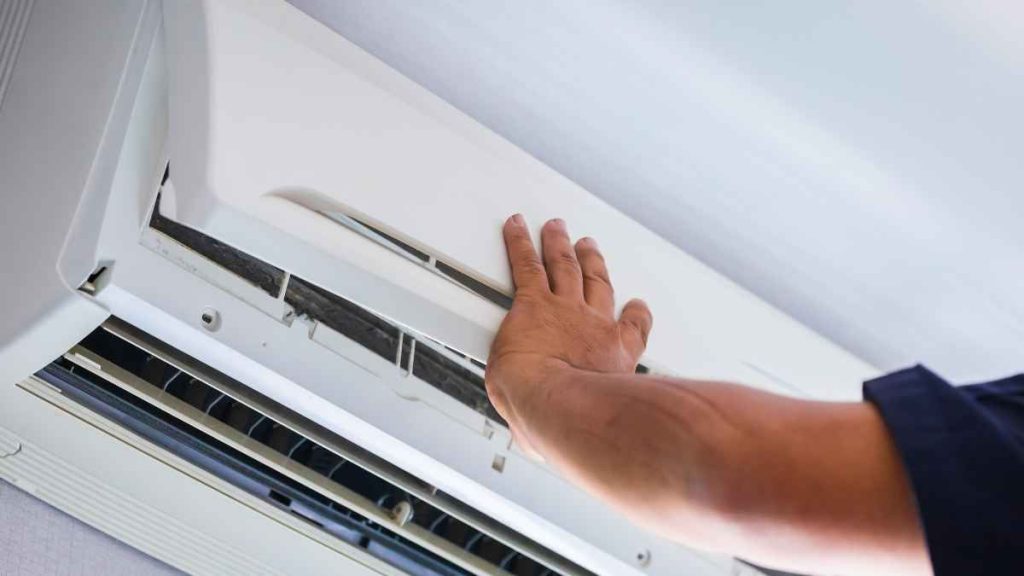 Klima uređaj je izračunao da upotreba klima uređaja za deset sati dnevno u najtoplijim ljetnim mjesecima košta manje od dva eura dnevno za električnu energiju.