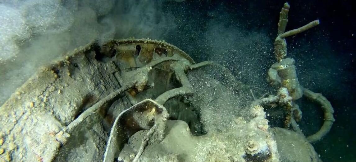 Arheolozi su otkrili neoštećeni brod i desetke drevnih predmeta u najudaljenijim jezeru Europe