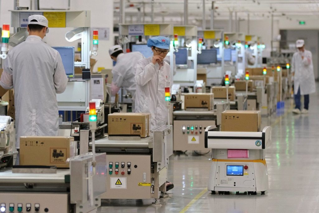 Kao što je Kina koristila tvrtku kao Apple kako bi pretekla SAD i postala svjetski lider tehnologije