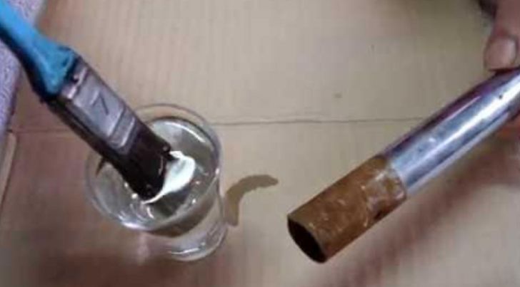 Ni ocat ni soda: najbolji način da se odmah uklonimo s bilo koje površine