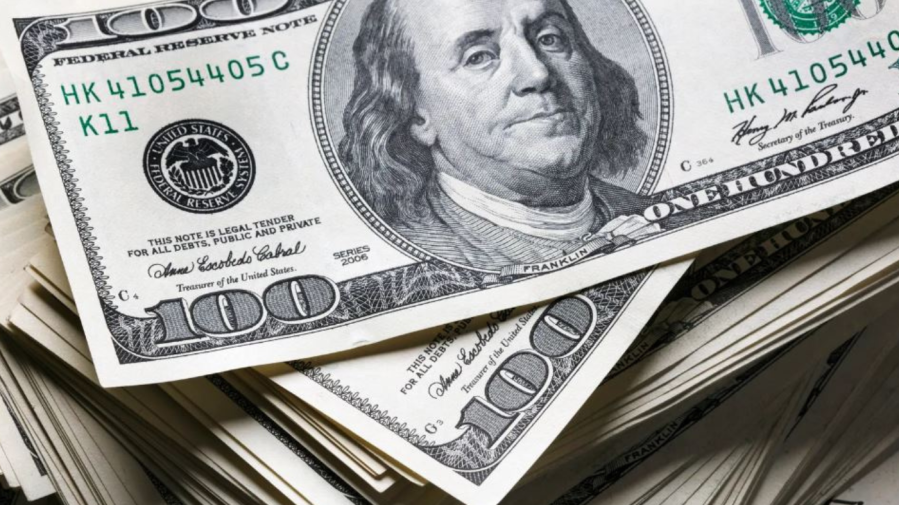 Sjedinjene Američke Države će prebaciti više od 10.000 dolara na bankovne račune svih osoba koje ispunjavaju uvjete