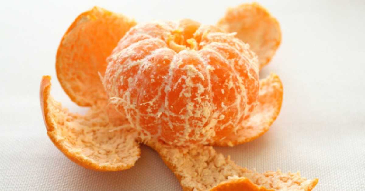 Zašto biste trebali staviti kore mandarine na vrata i prozore