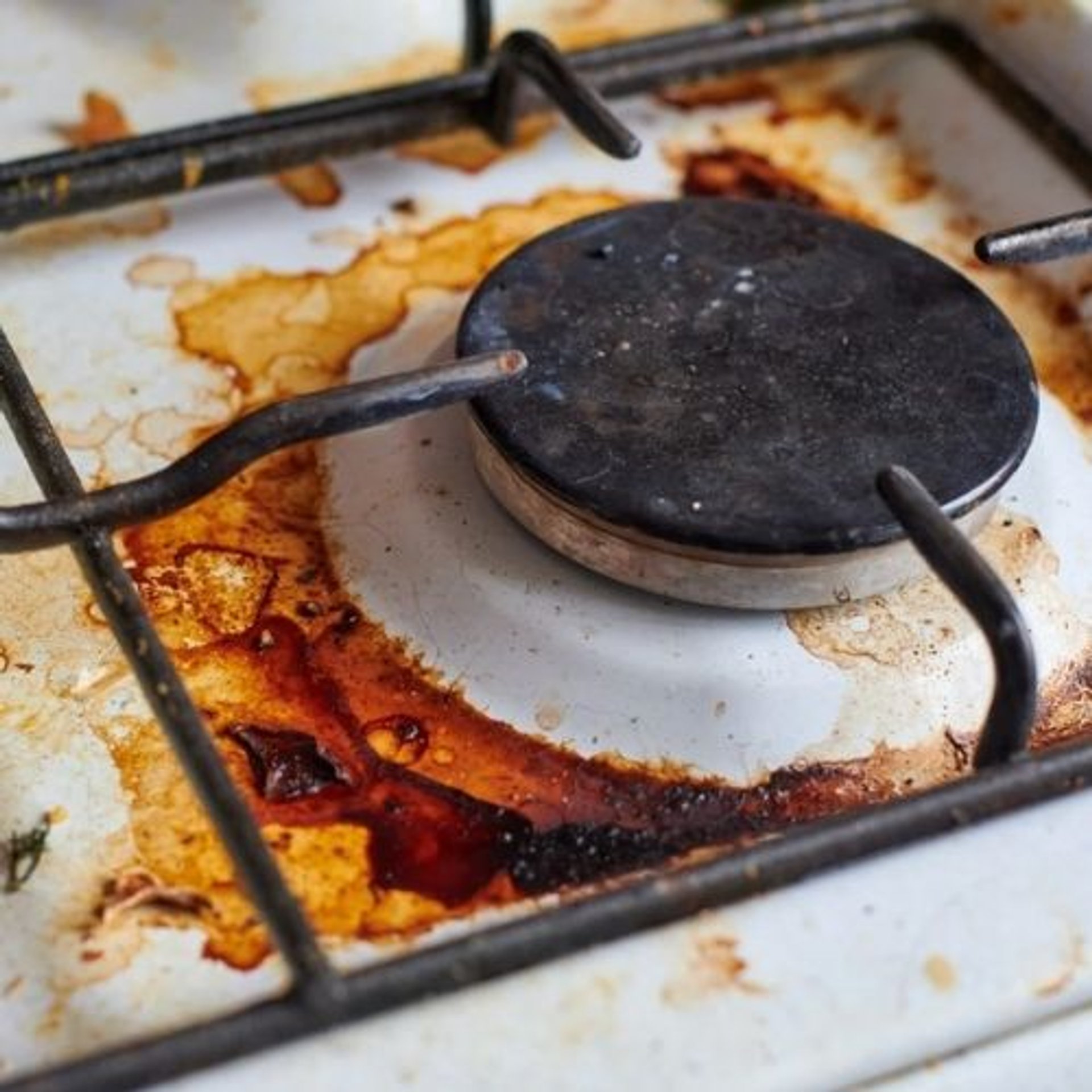 Kako očistiti plamenike u plinskom štednjaku? Bit će kao novi