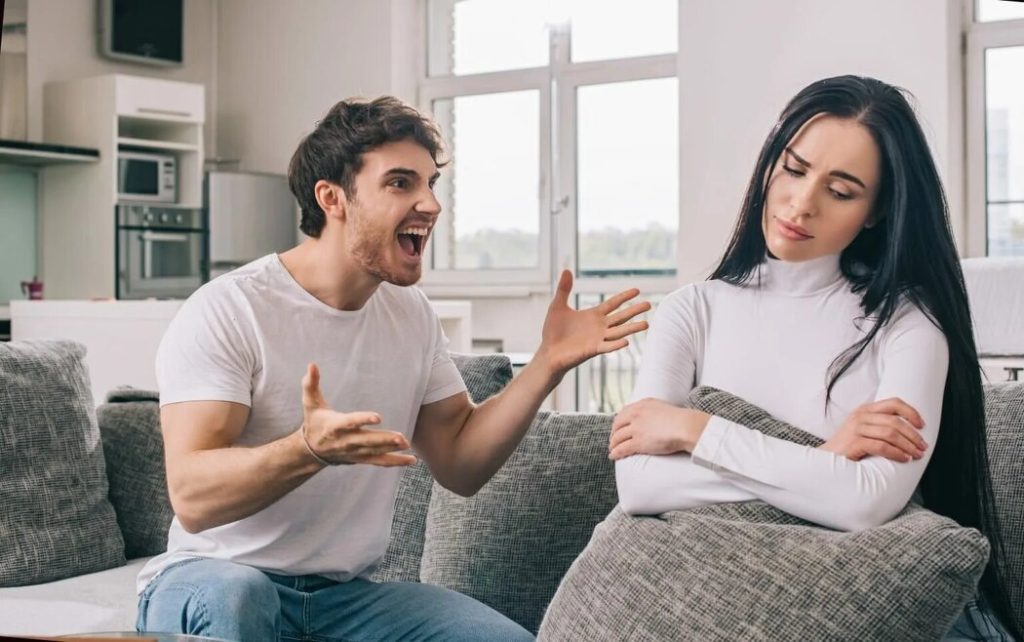 Tri lika na kojima imate otrovni partner i ne shvaćate ga, prema stručnjacima